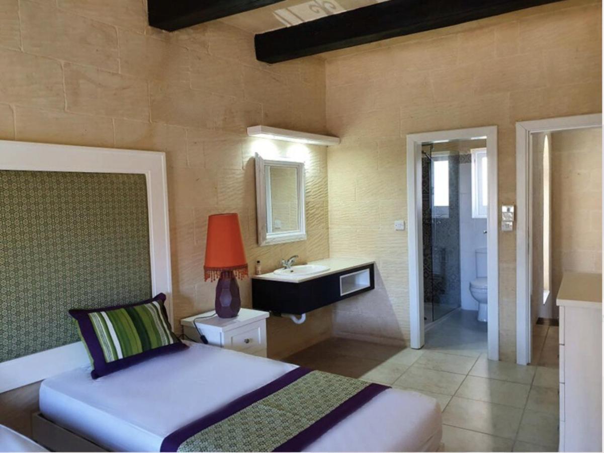 Petra Farmhouse B&B Nadur Ngoại thất bức ảnh
