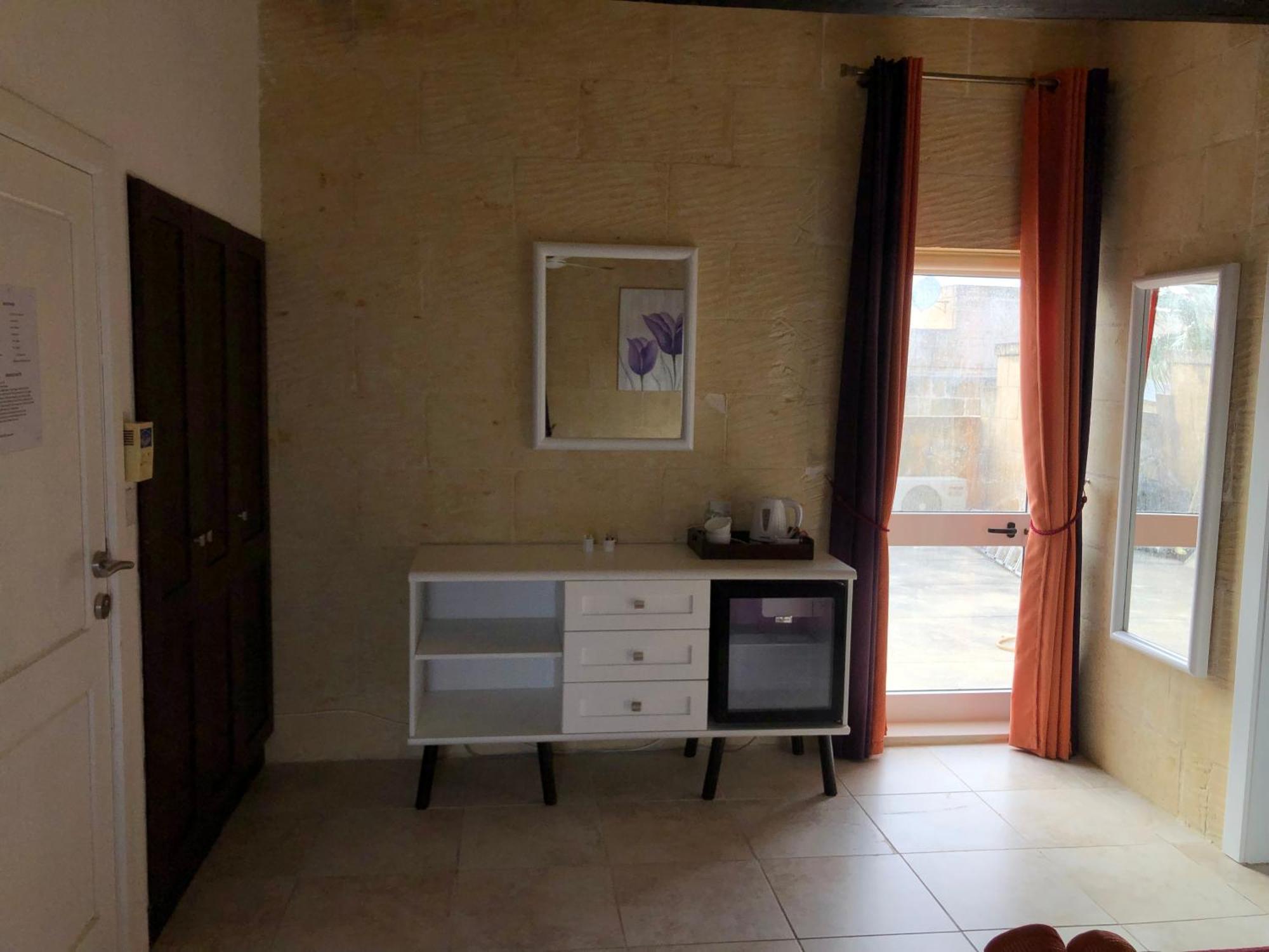 Petra Farmhouse B&B Nadur Ngoại thất bức ảnh